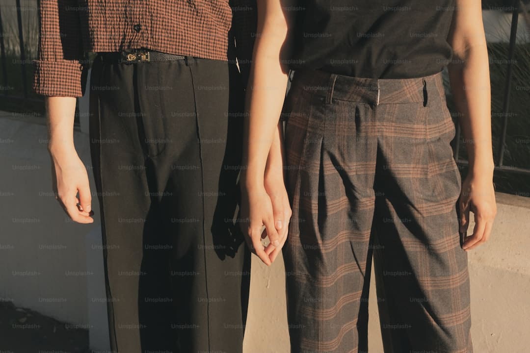 《与晋长安》三个身份是什么?